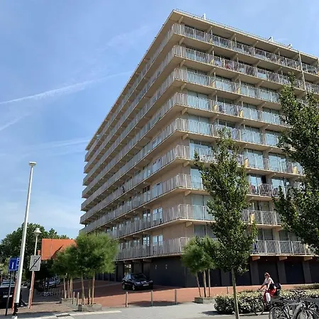 Apartment Bad *